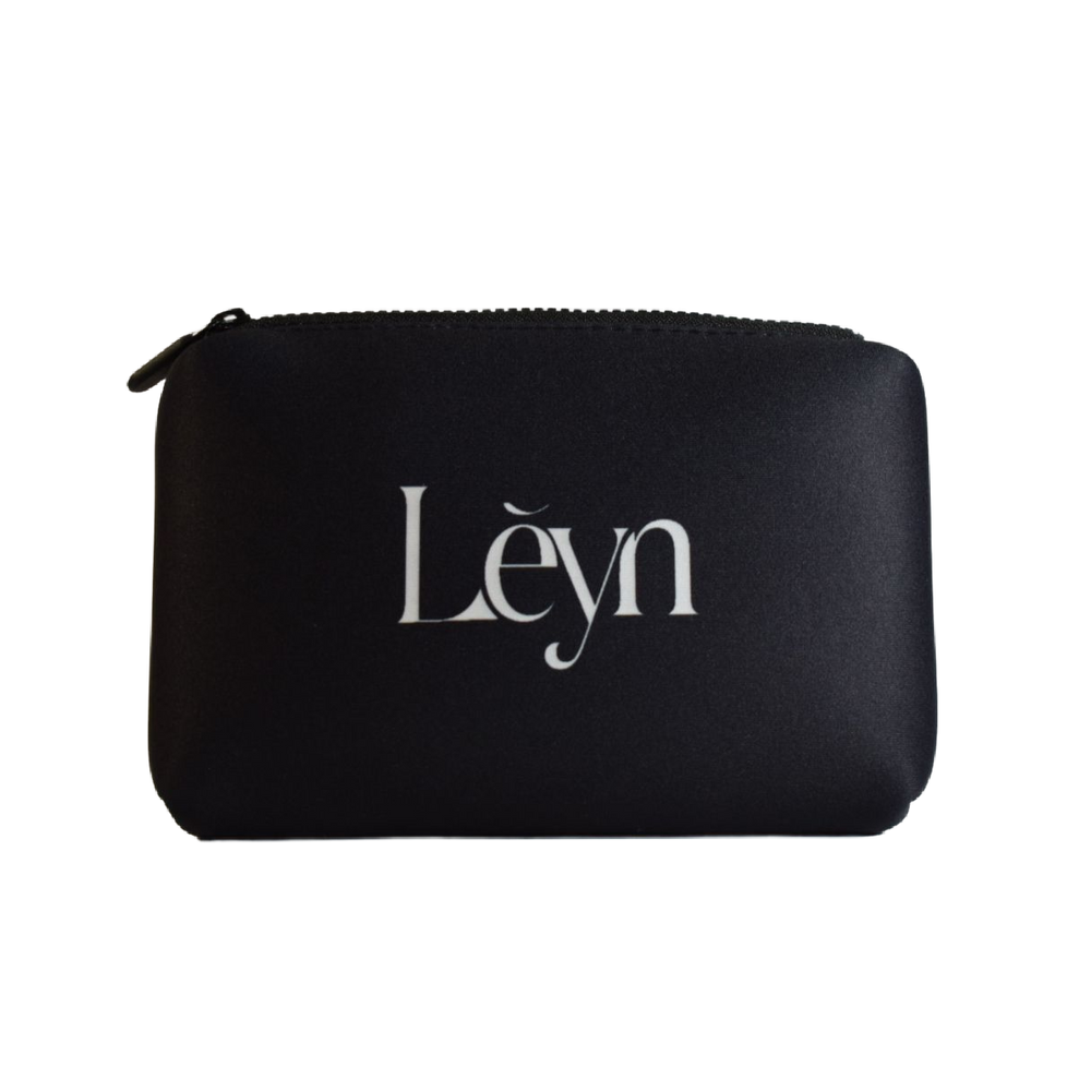 Lĕyn mini makeup bag